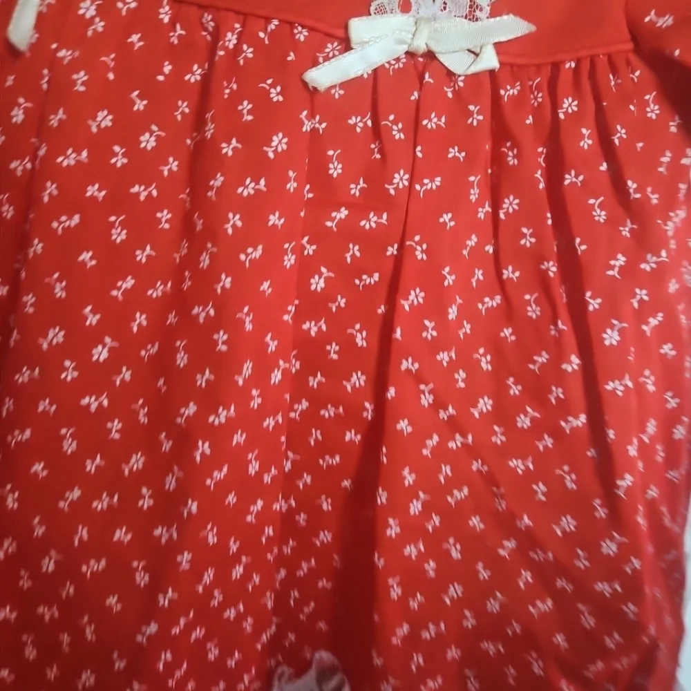 Sears this red